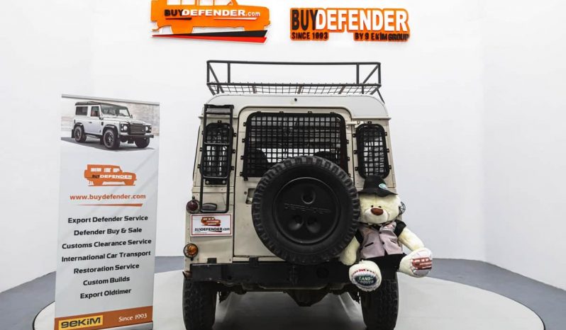 1990 Model 2.5 Benzin Defender 110 Military Edition full