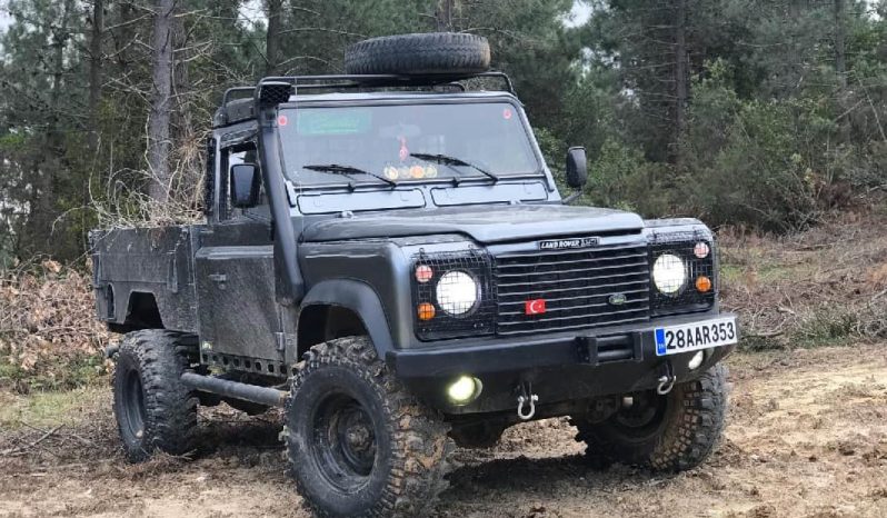 1995 Model 2.5D Land Rover Defender 110 Pick-Up
