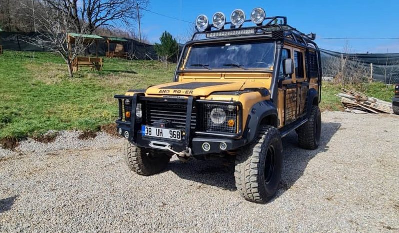 1987 British Land Rover Defender 110 3.5 V8 Petrol