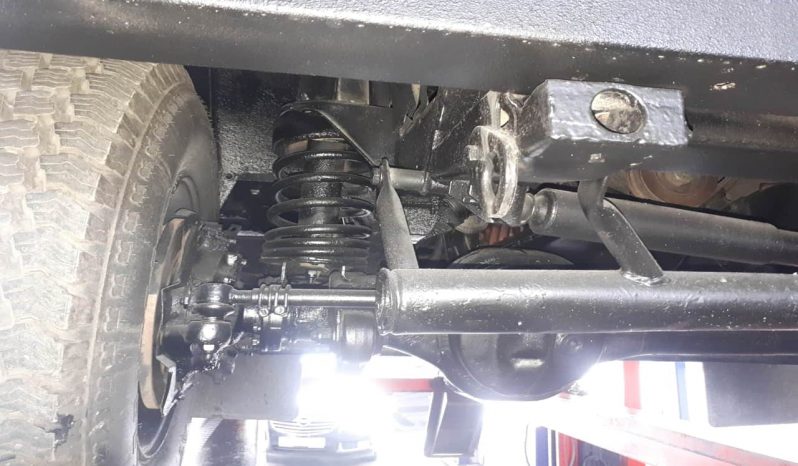 1992 Model 2.5 Diesel Land Rover Defender 110 full