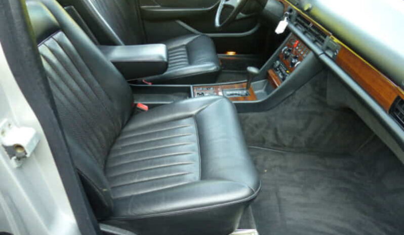 1985 Mercedes-Benz 280 SE W 126 full